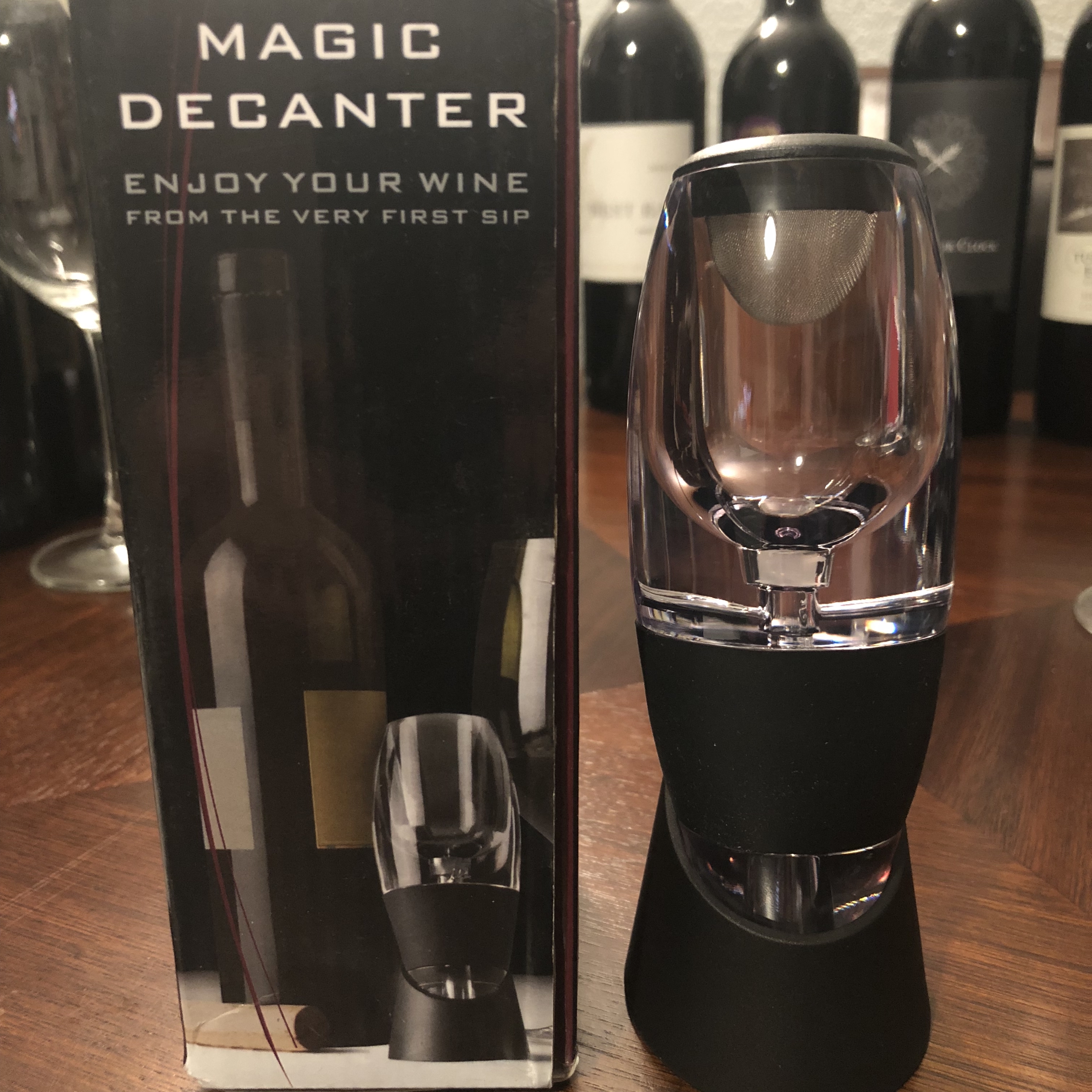 Wine Aerator Decanter by Amoebak