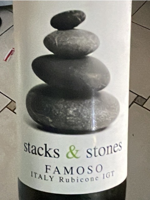 Stacks &amp; Stones - Famoso - 2022