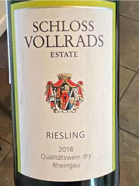 Schloss Vollrads - Riesling Kabinett Medium Dry - 2018