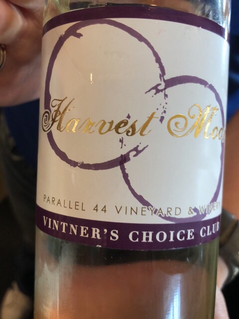 Parallel 44 - Vintner's Choice Club Harvest Moon - 2016
