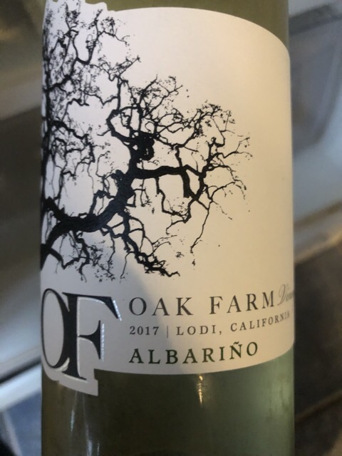 Oak Farm - Albariño - 2017