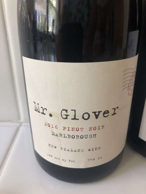 Mr. Glover - Pinot Noir - 2016